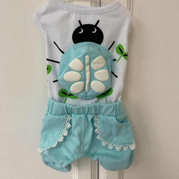 gold crown baby Other - Small puppy girl outfit new with tags